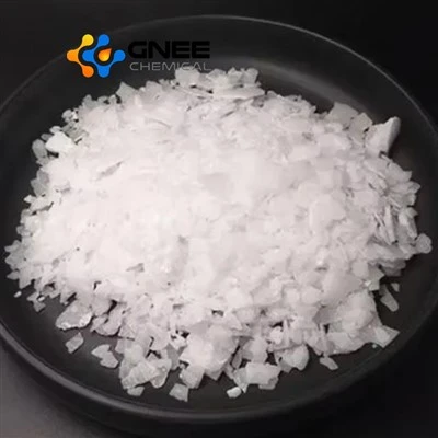 La soude caustique de Naoh d'hydroxyde de sodium s'écaille 99% pour des applications industrielles